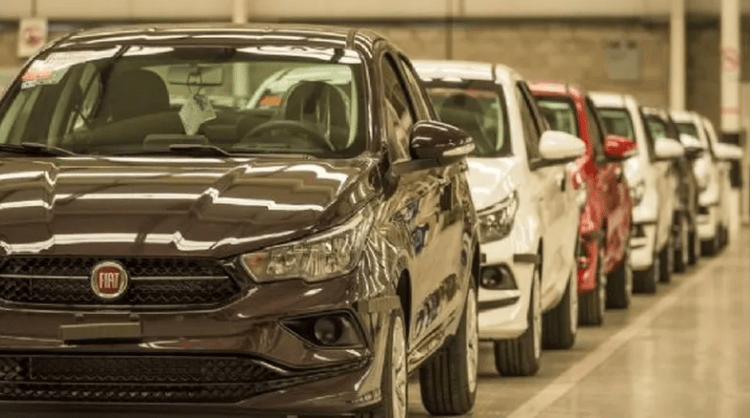 Bajo la gestión de Javier Milei, Mendoza consolidó un récord en el patentamiento de autos 