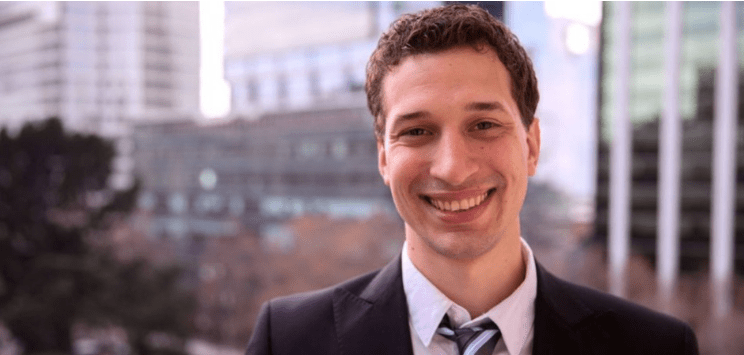 Yamil Santoro anunció que buscará trabajo en LinkedIn: “Tanto en lo público como en lo&nbsp;privado”