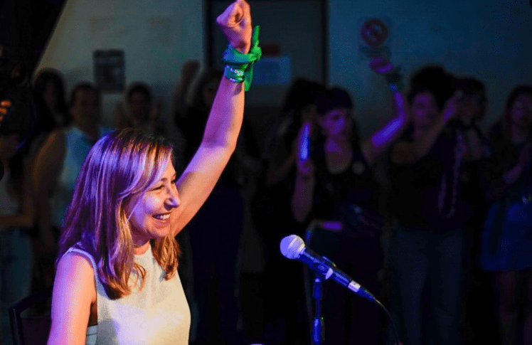 Feministas se reunieron en un multitudinario encuentro junto a Myriam Bregman y Lala&nbsp;Pasquinelli