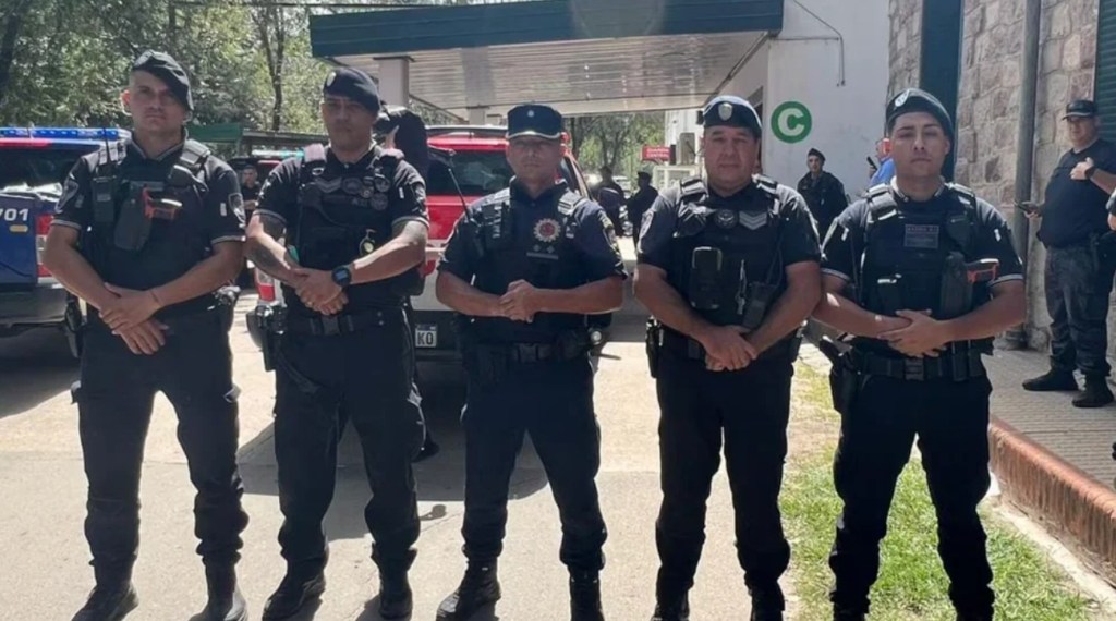 Distinguieron a los efectivos que lograron localizar a la menor desaparecida en Cosquín 